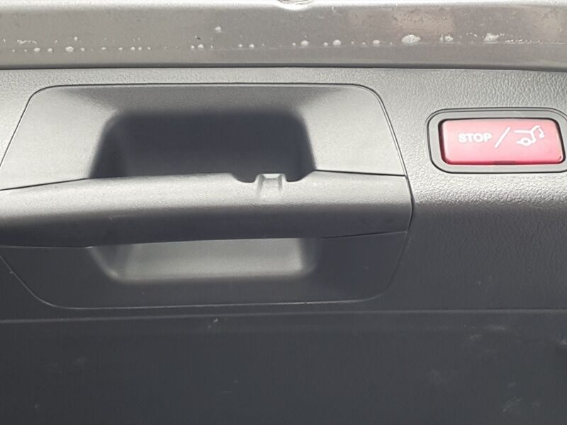 More views of Mercedes-Benz GLA