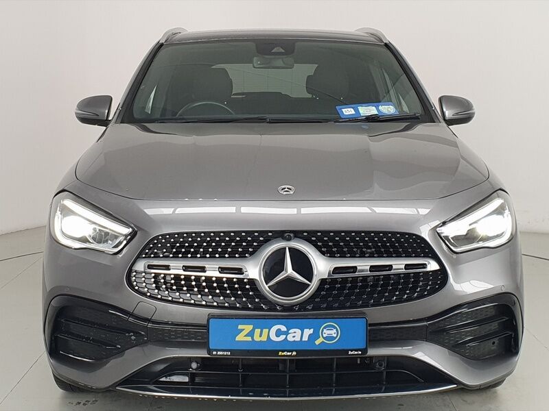 More views of Mercedes-Benz GLA