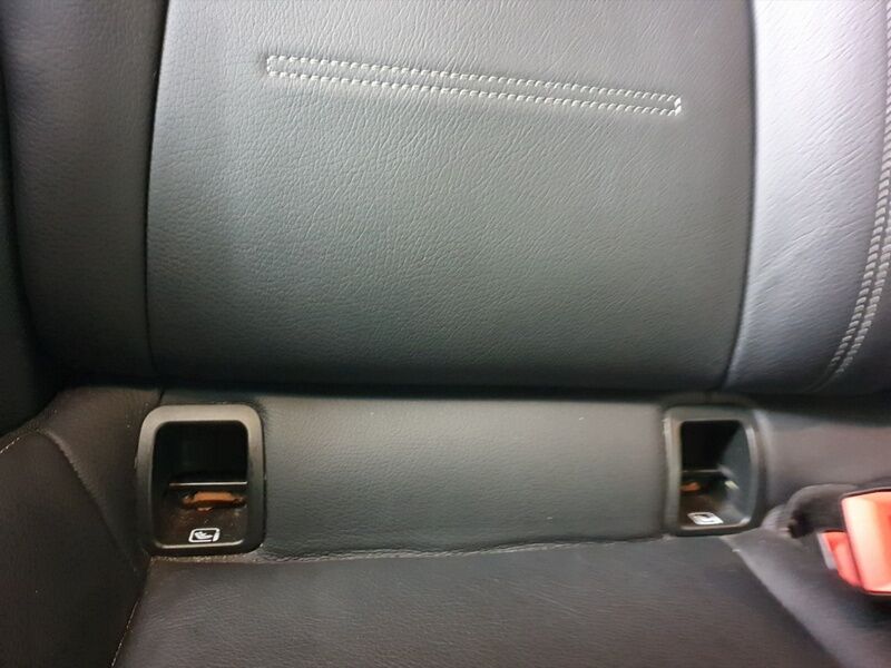 More views of Mercedes-Benz GLA