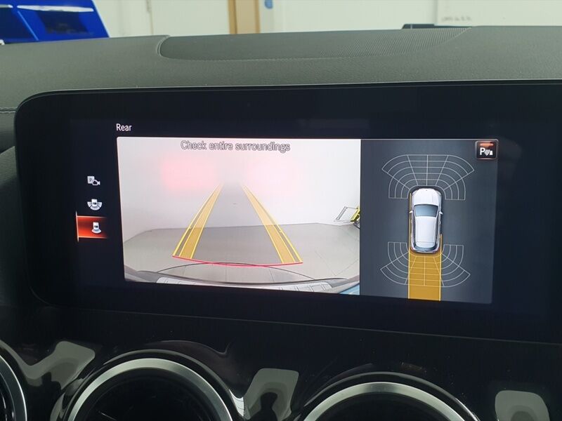 More views of Mercedes-Benz GLA