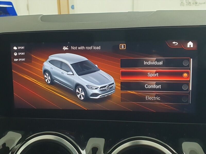 More views of Mercedes-Benz GLA