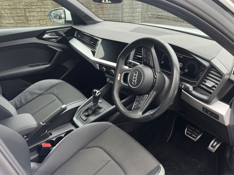 More views of Audi A1