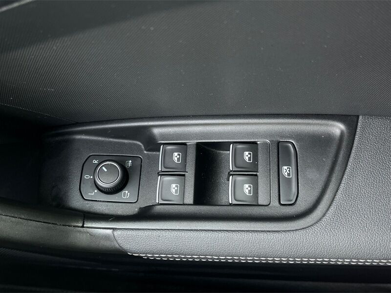 More views of Audi A1