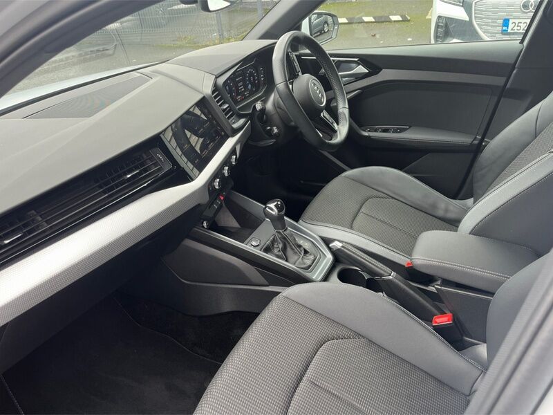 More views of Audi A1