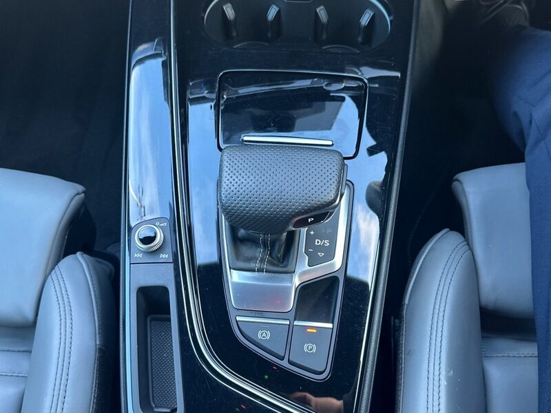 More views of Audi A4