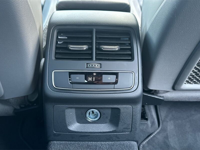 More views of Audi A4