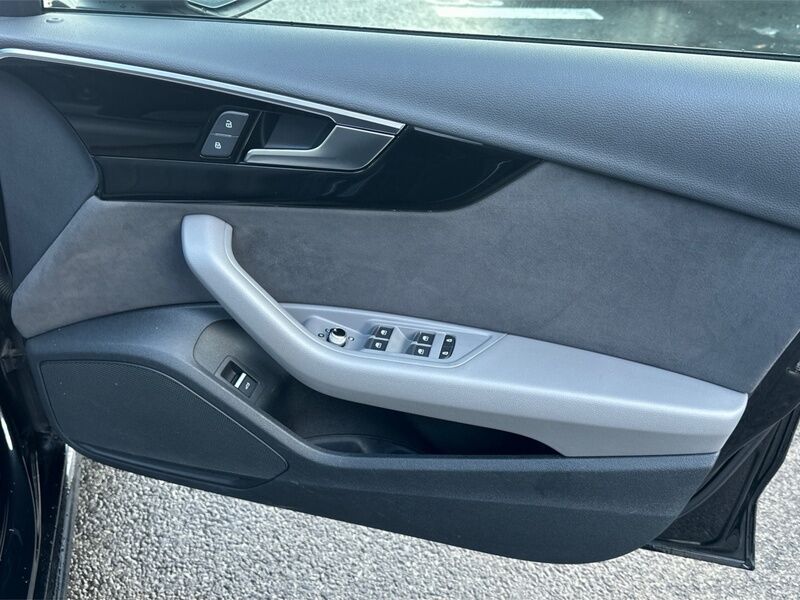 More views of Audi A4