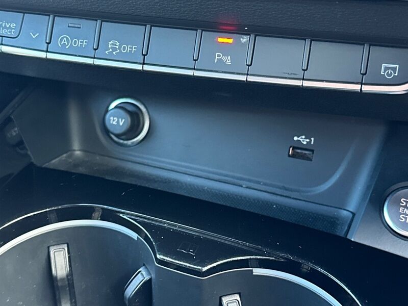 More views of Audi A4