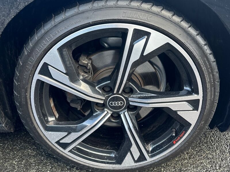 More views of Audi A4