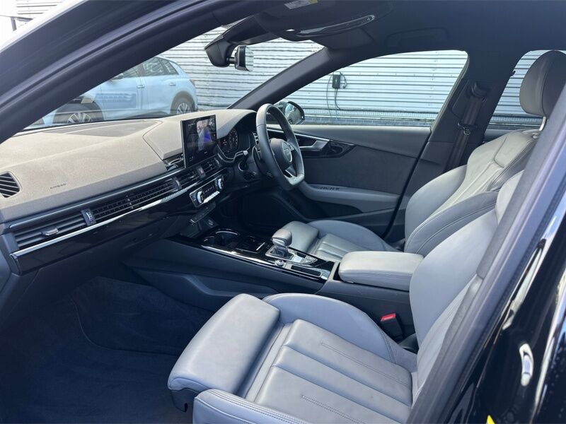 More views of Audi A4