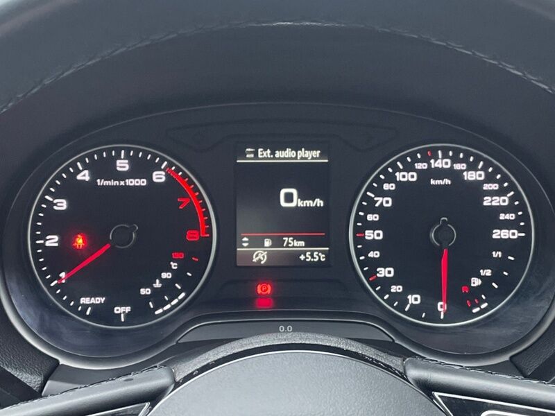 More views of Audi Q2