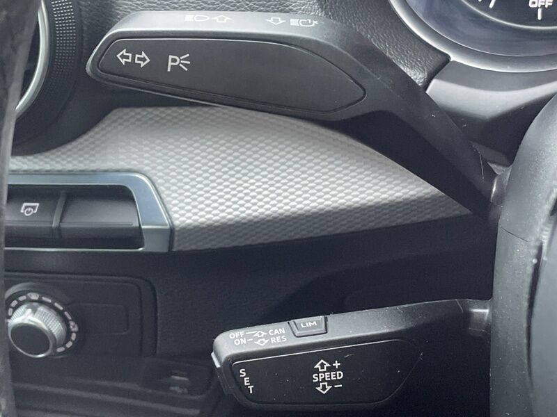 More views of Audi Q2