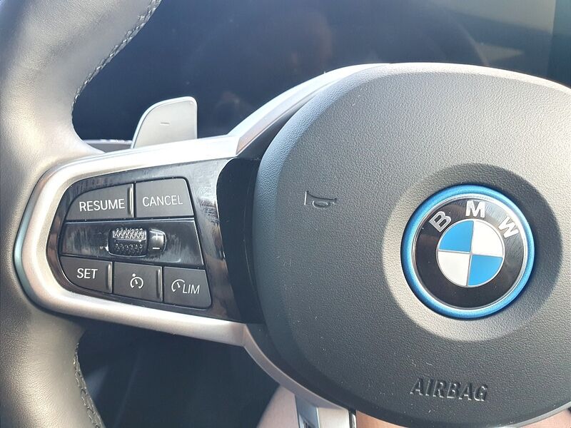 More views of BMW 3-Series