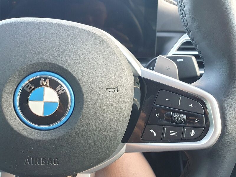 More views of BMW 3-Series