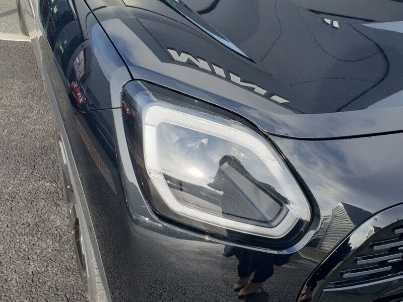 More views of Mini Countryman