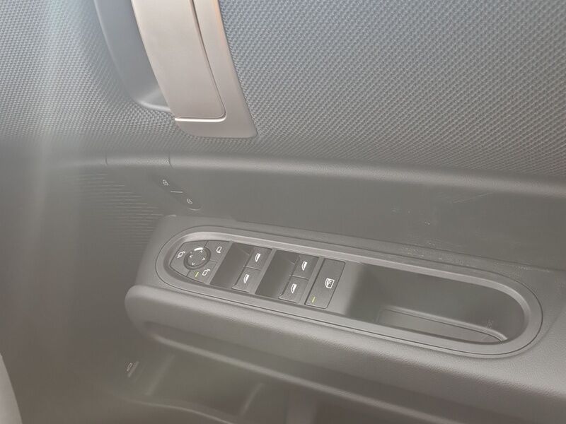 More views of Mini Countryman