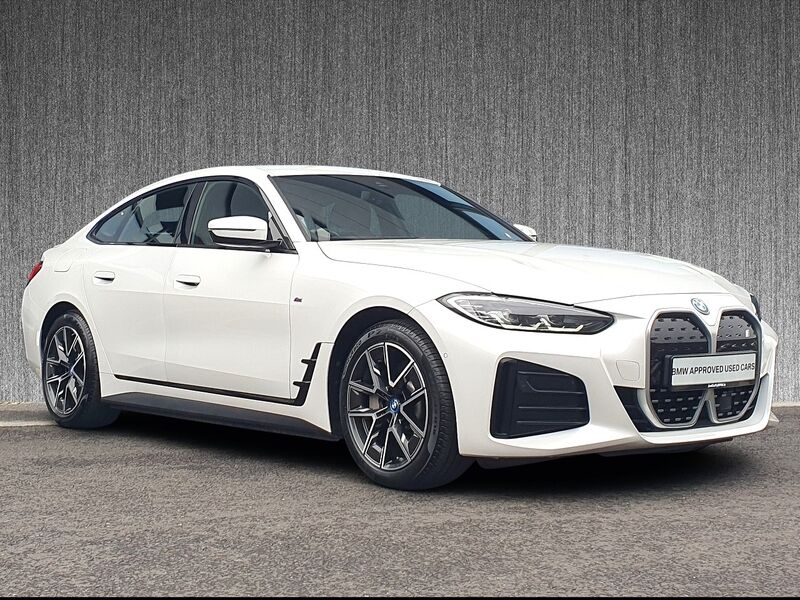 More views of BMW i4