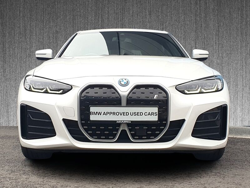 More views of BMW i4