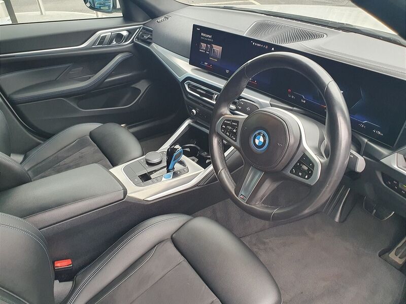 More views of BMW i4
