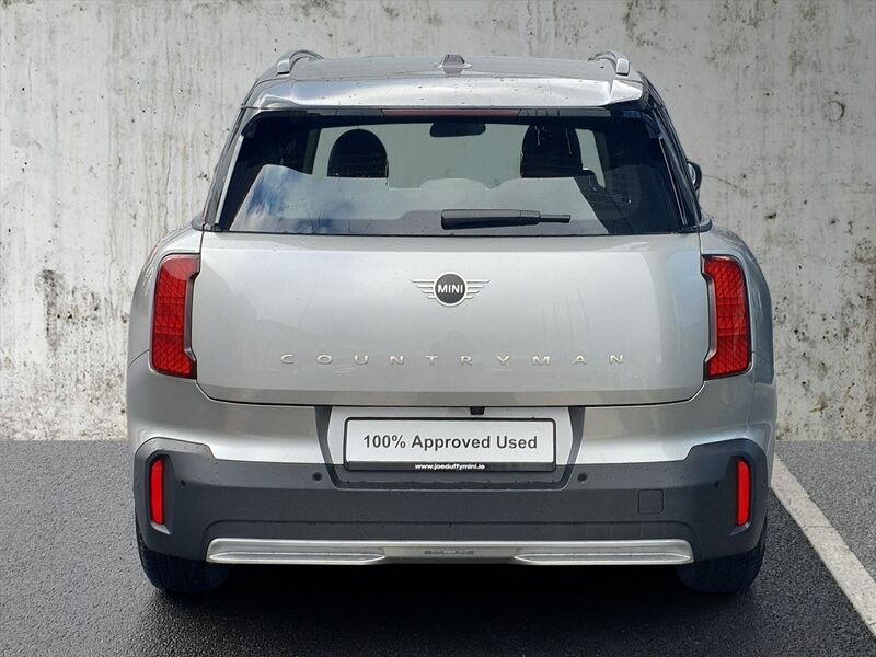 More views of Mini Countryman