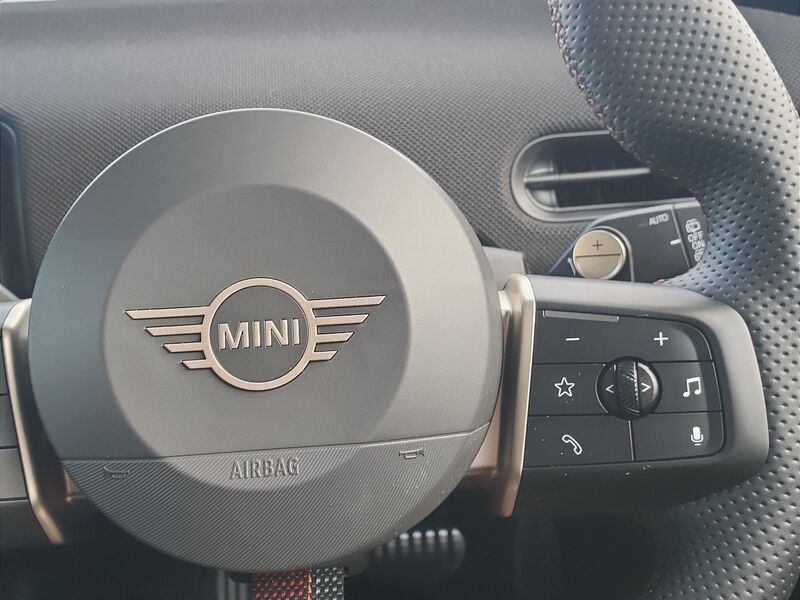 More views of Mini Cooper