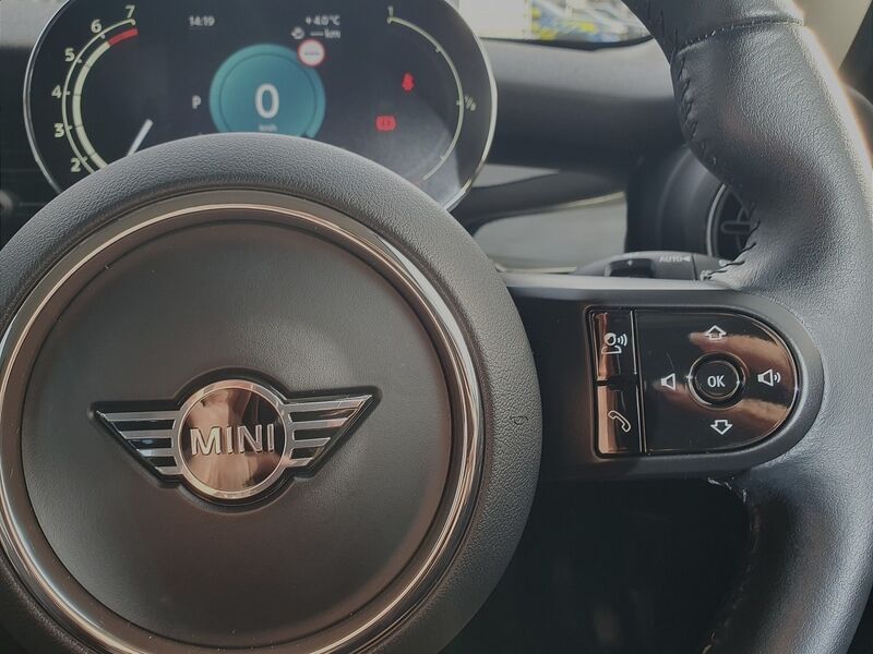 More views of Mini Cooper