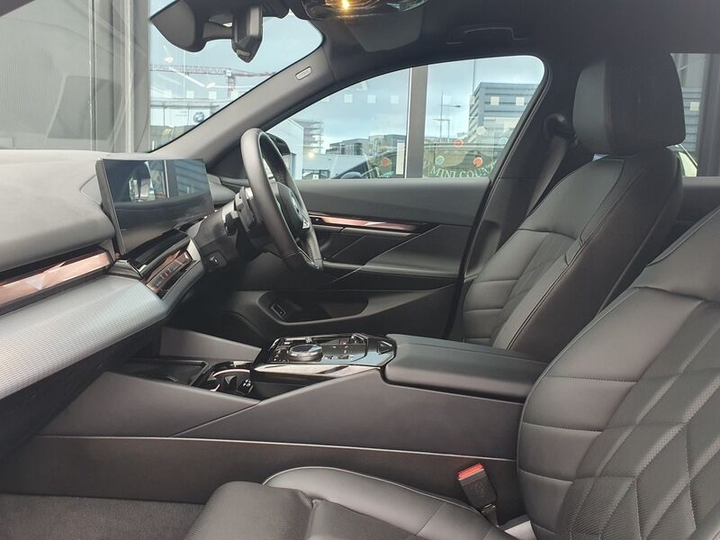 More views of BMW 5-Series