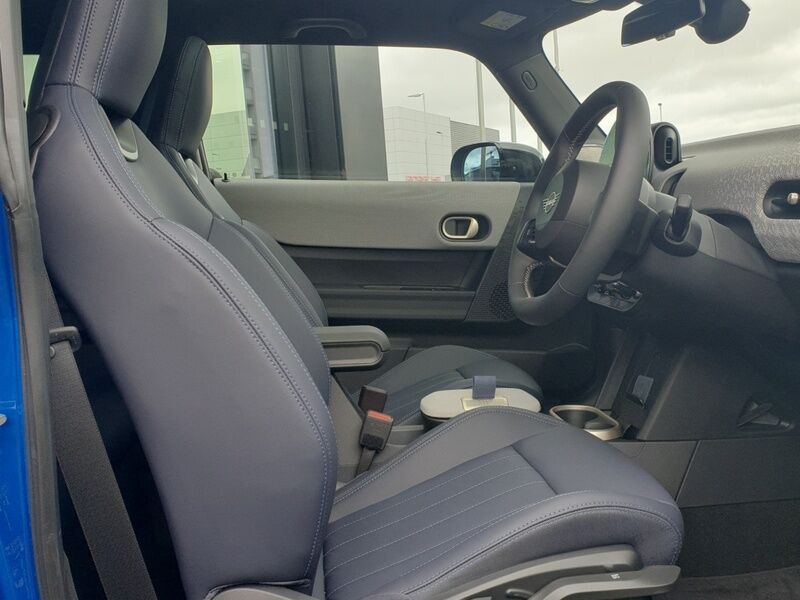 More views of Mini Cooper