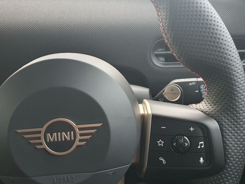 More views of Mini Cooper