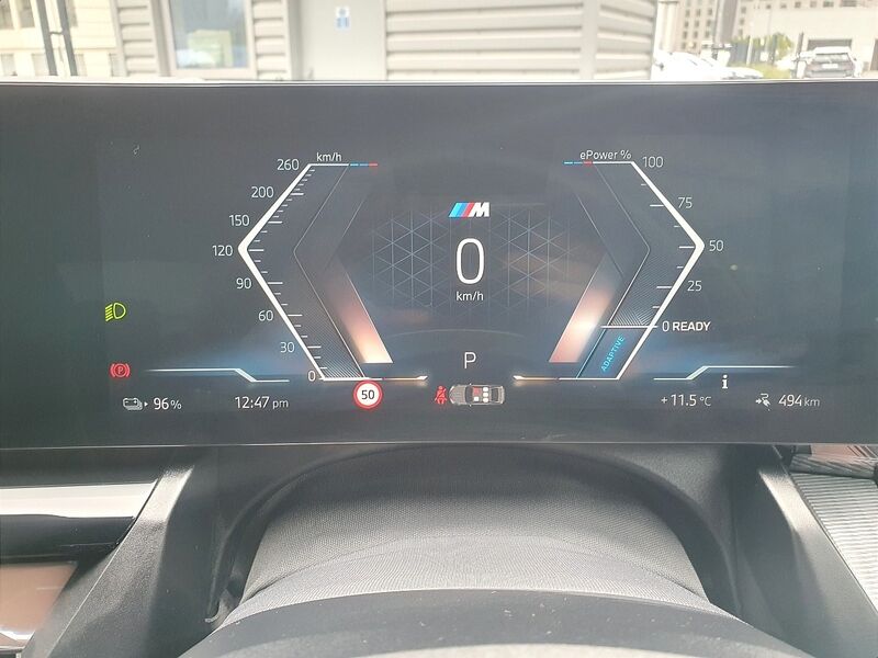 More views of BMW i5