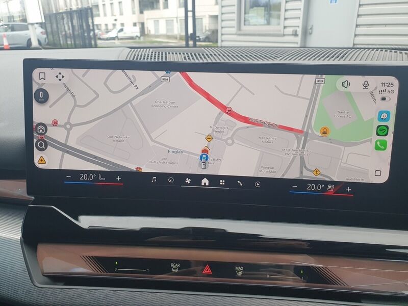 More views of BMW i5