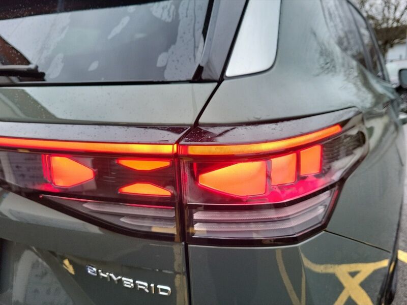 More views of Volkswagen Tayron