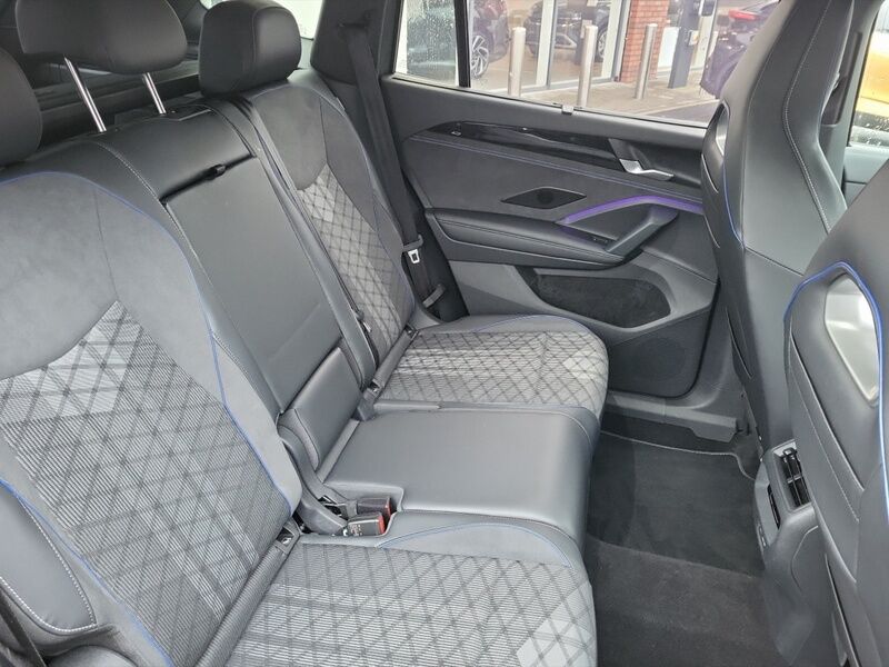 More views of Volkswagen Tayron