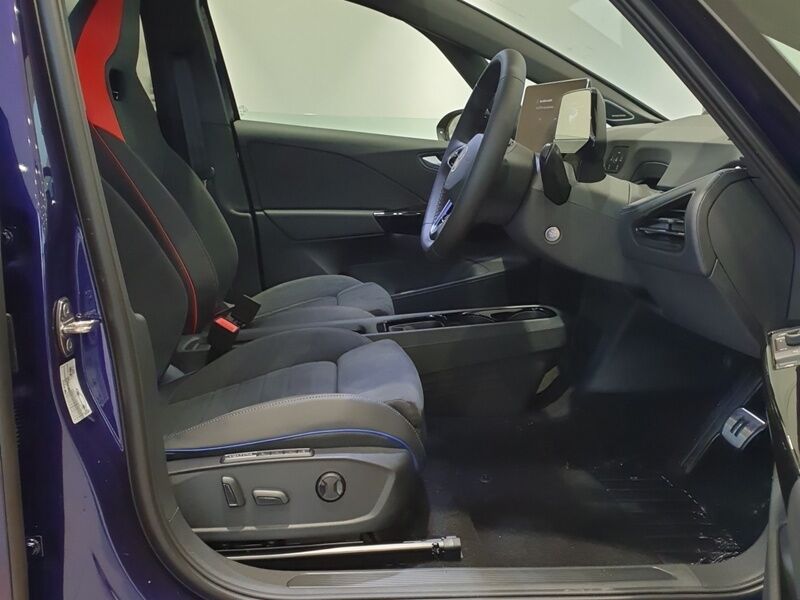 More views of Volkswagen ID.3