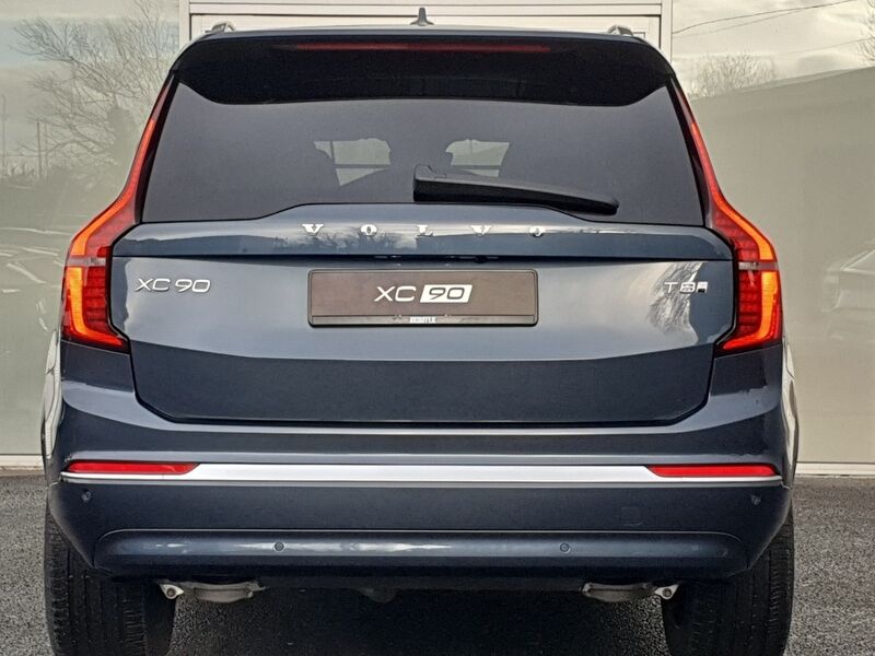 More views of Volvo XC90