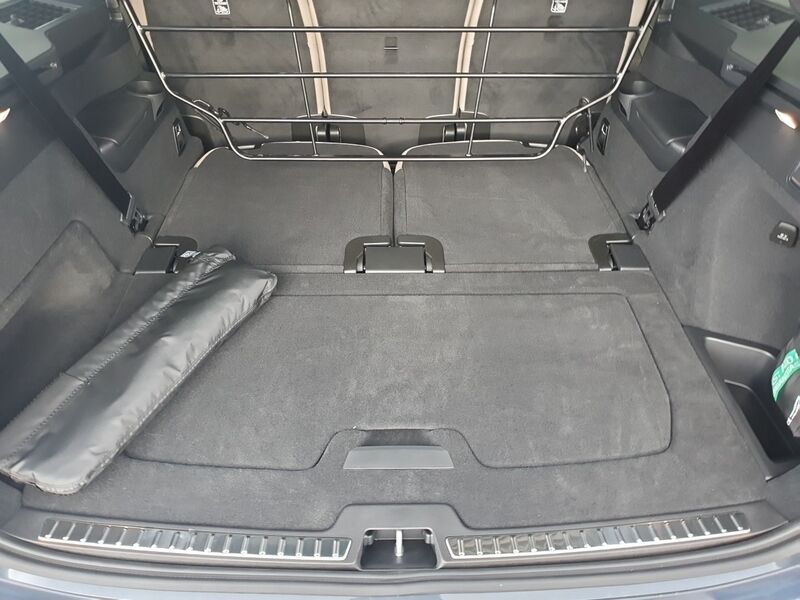 More views of Volvo XC90