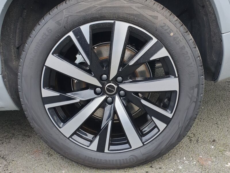 More views of Volvo XC90