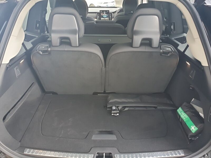 More views of Volvo XC90