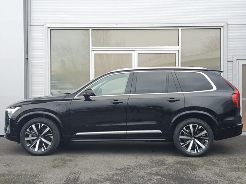 More views of Volvo XC90