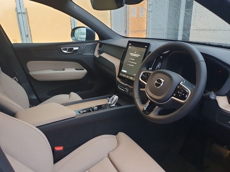 More views of Volvo XC60