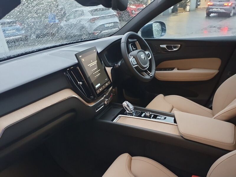 More views of Volvo XC60