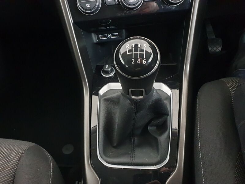 More views of Volkswagen T-Roc