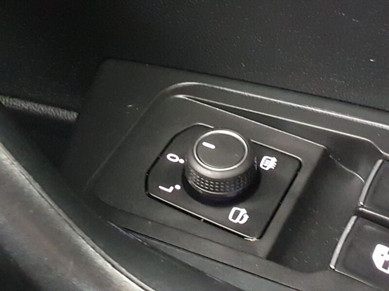 More views of Volkswagen T-Roc