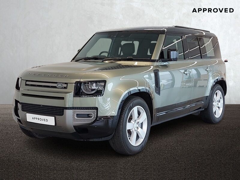 More views of Land Rover Defender