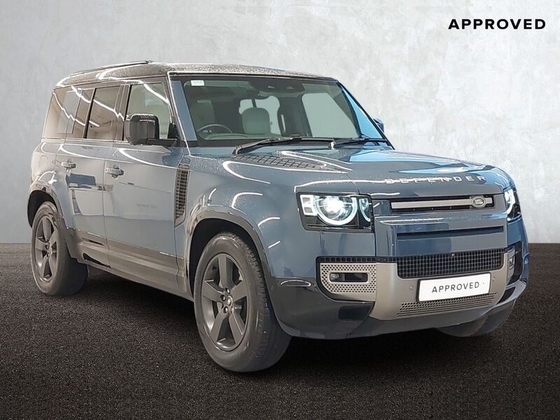 More views of Land Rover Defender