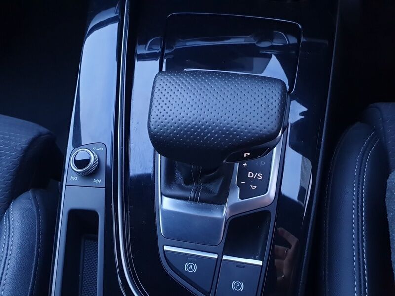 More views of Audi A4