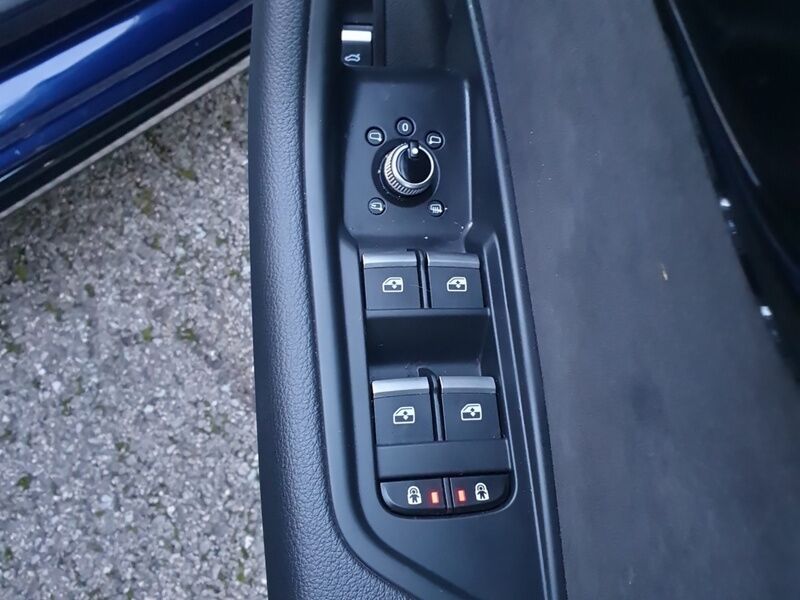 More views of Audi A4