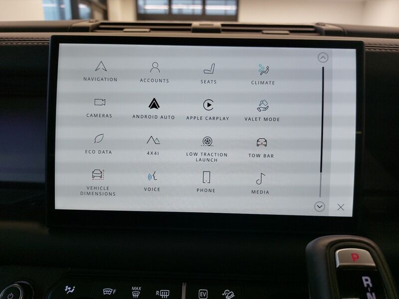More views of Land Rover Defender