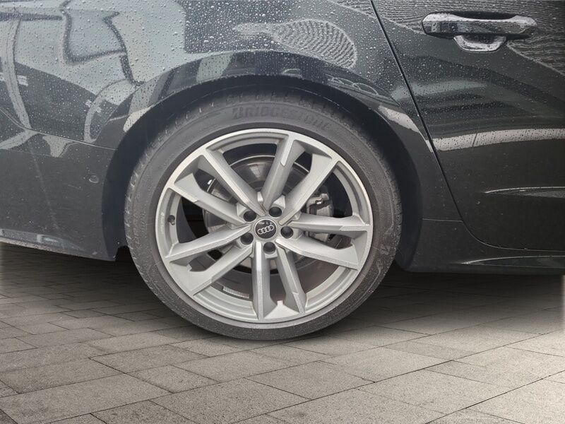 More views of Audi A7