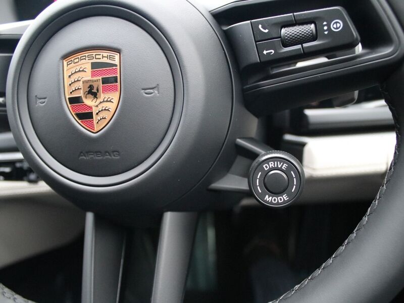 More views of Porsche Panamera